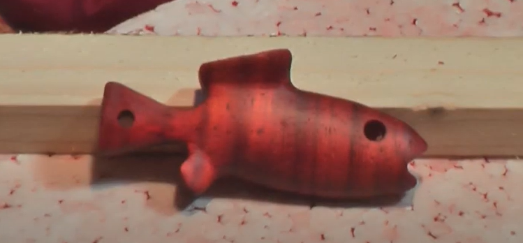 Scultura in legno di iroko Pesce