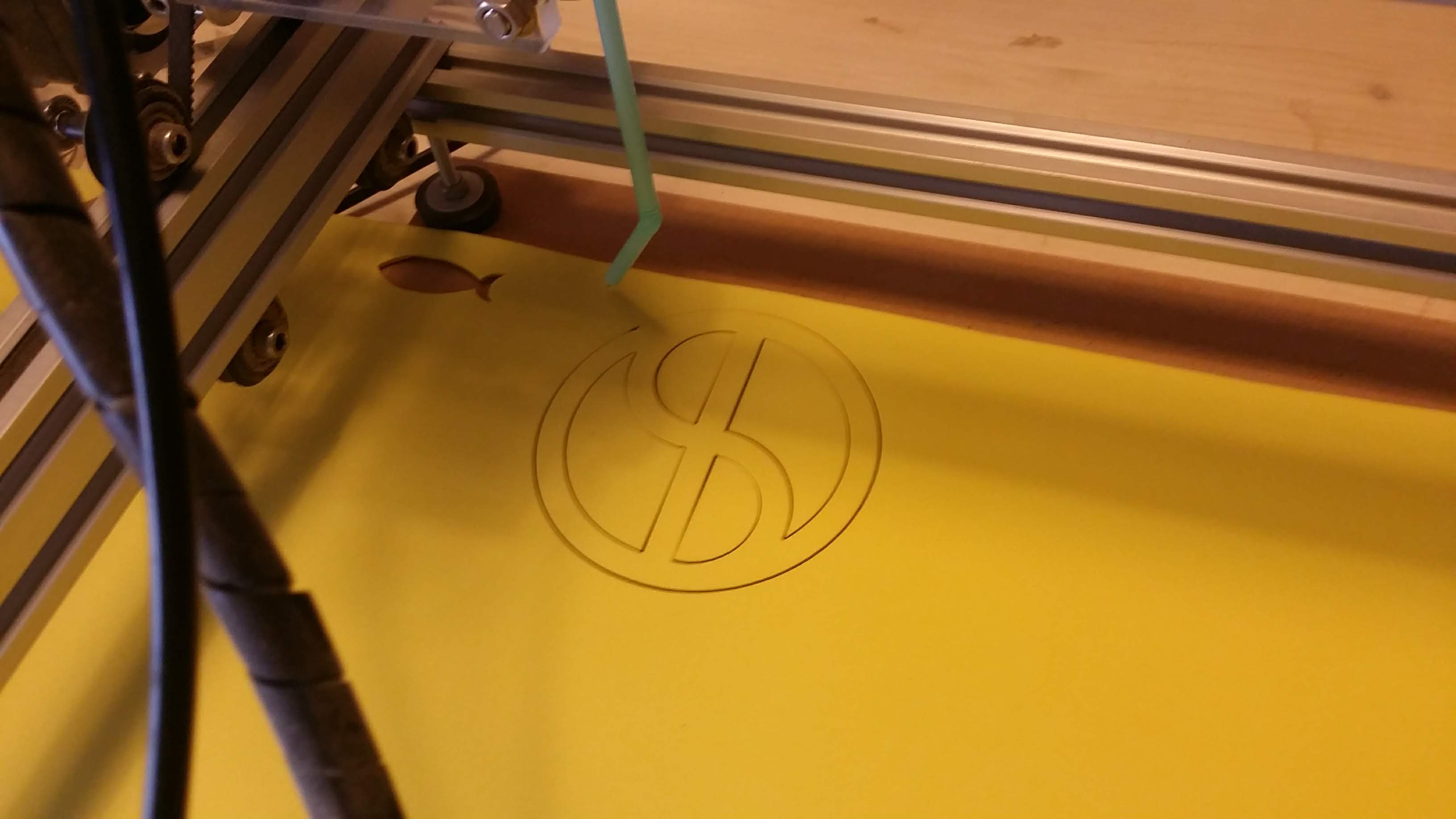 Intaglio del foam con cnc laser
