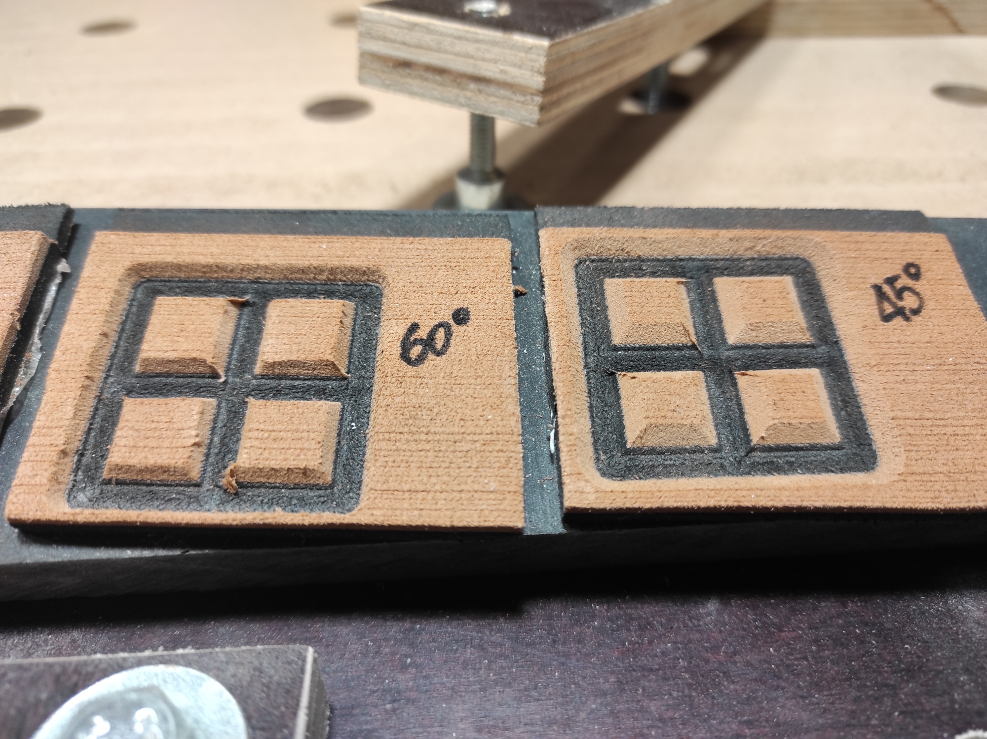 Prova di taglio a cnc EVA
