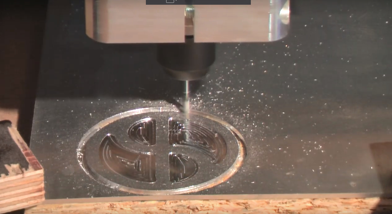 Test cnc autocostruita su legno e alluminio prova sualluminio 2 mm 